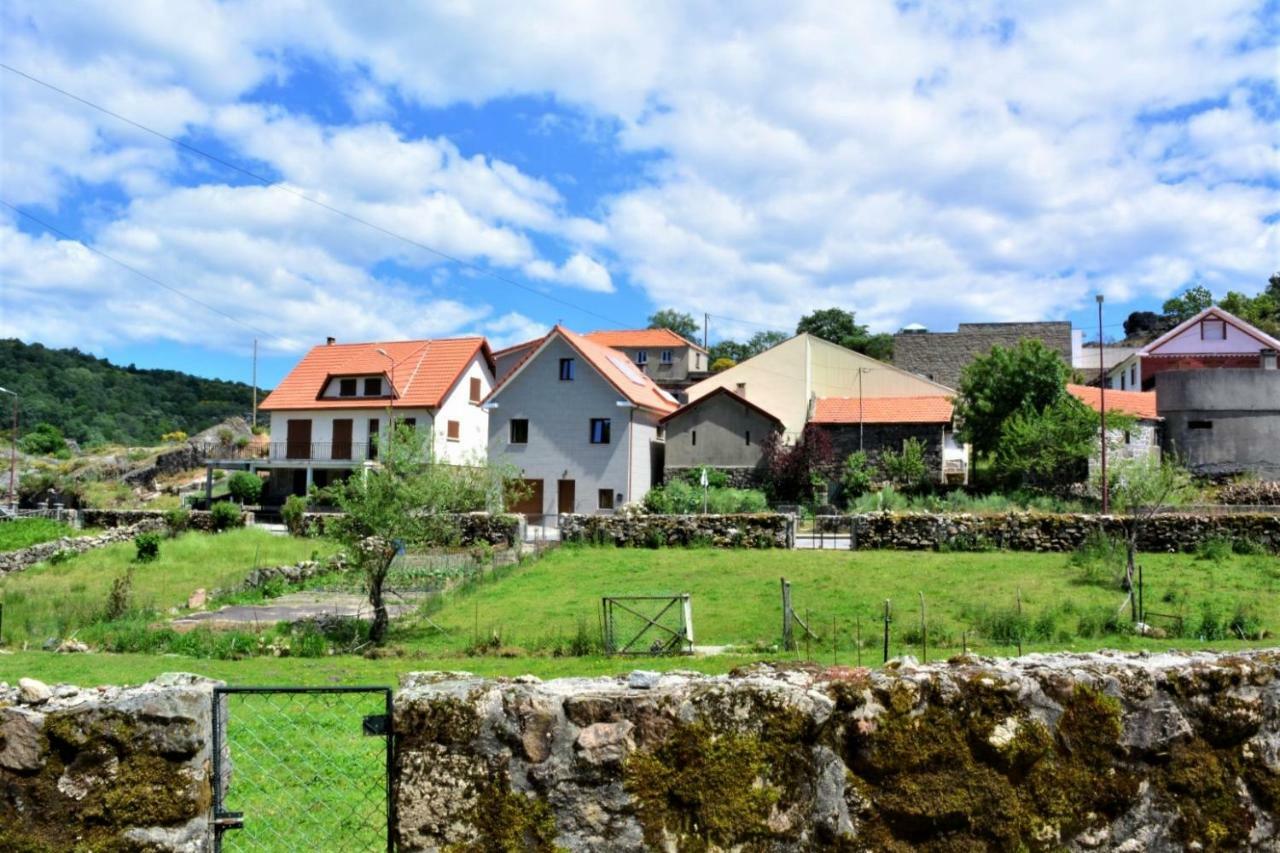 Just Natur Guesthouse Castro Laboreiro Extérieur photo